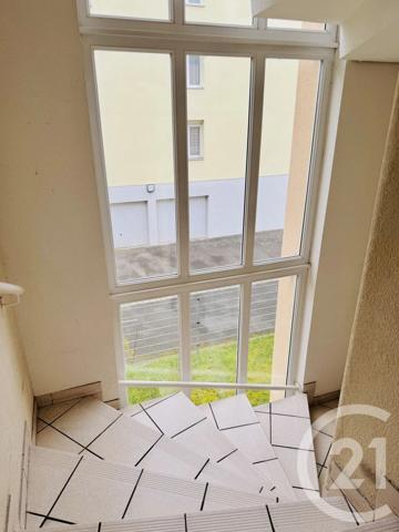 Appartement 4/5 Pièces à vendre  4 pièces - 76 m 2   STRASBOURG  - 67