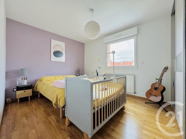 Appartement 4/5 Pièces à vendre  4 pièces - 76 m 2   STRASBOURG  - 67