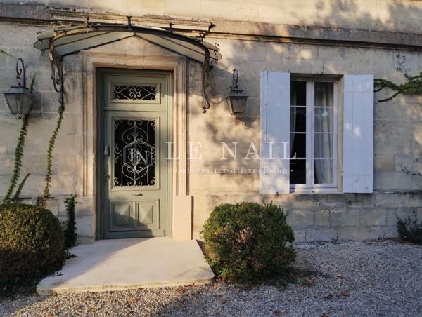 Maison de maître rive droite de Bordeaux en Entre-Deux-Mers, au calme