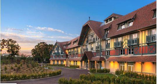 RUEIL-MALMAISON - QUARTIER DE BUZENVAL - MAISON 138 M² - 4 CHAMBRES - TERRAIN 320 M² - JARDIN - GARAGE - SOUS-SOL TOTAL