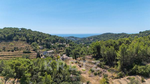 Villa vue mer proche Bandol