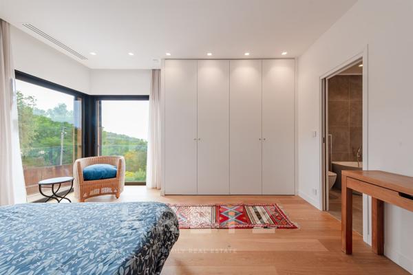 Villa vue mer proche Bandol