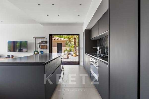 Villa vue mer proche Bandol