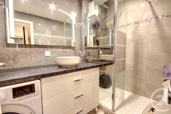 Appartement à vendre  3 pièces - 77,72 m 2   ERSTEIN  - 67