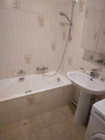 Appartement · Location Paris (75011) 3 pièces · 66m²