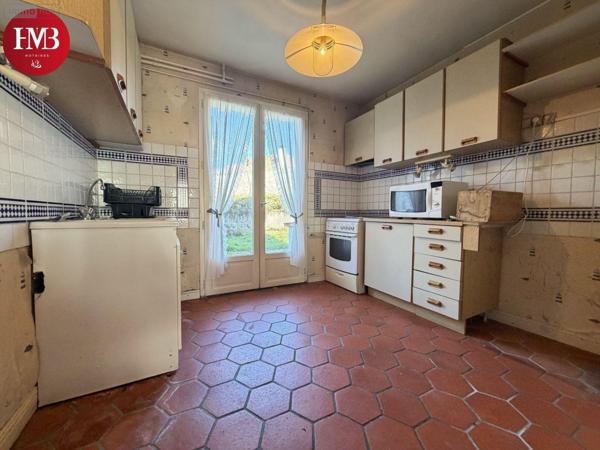 Maison à vendre à Arpajon-sur-Cère dans le Cantal (15130), ref : 10627/1031