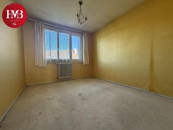 Maison à vendre à Arpajon-sur-Cère dans le Cantal (15130), ref : 10627/1031