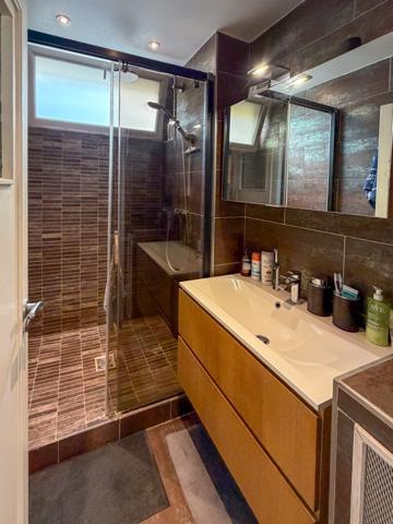 Levallois-Perret - À LOUER - 3 pièces meublé de 56 m²