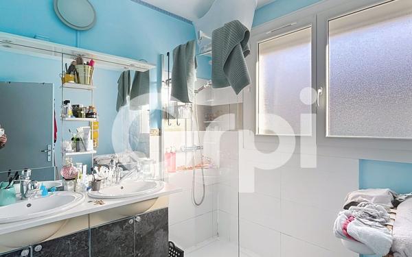 Maison à louer    5 pièces • 99,46 m2 Brive-la-Gaillarde