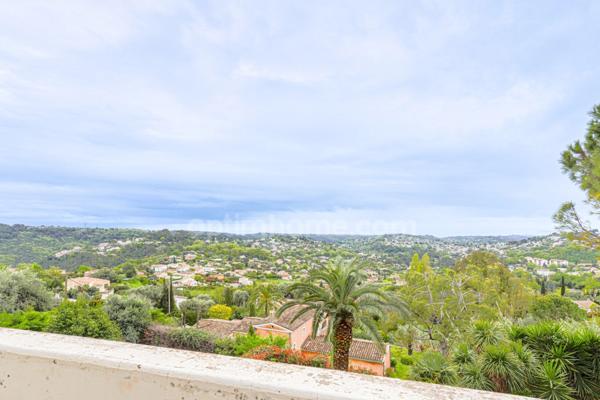 Appartement à vendre 4 pièces VENCE (06) VUE MER PANORAMIQUE et SANS charge de copropriété !