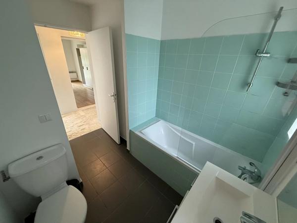 Vente                                                      Immeuble
                        
                                                            à Épinay-sur-Orge