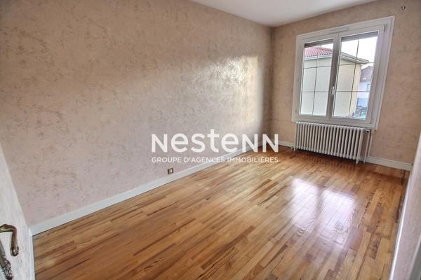 Venissieux Limite St Fons: Maison individuelle sur une parcelle de 570m2