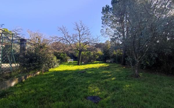 Maison à vendre    5 pièces • 138 m2 Nîmes