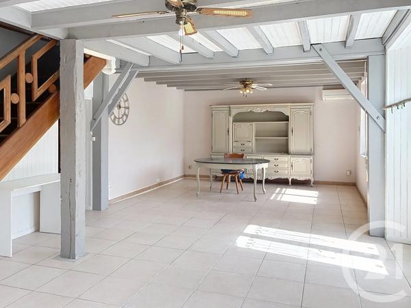 Maison à vendre  6 pièces - 164 m 2   HIS  - 31