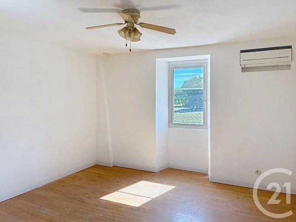 Maison à vendre  6 pièces - 164 m 2   HIS  - 31