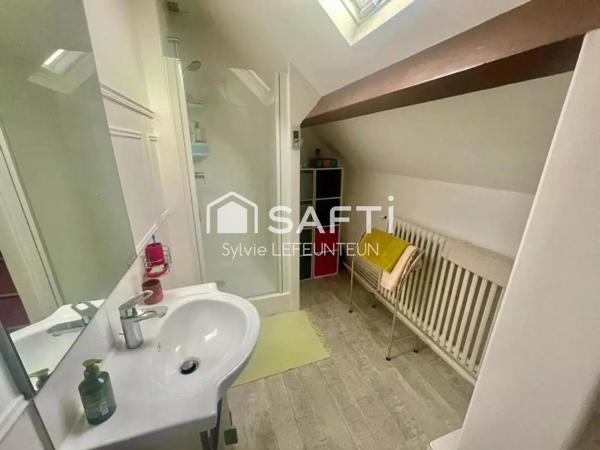 Maison sur sous sol Méreau Nord