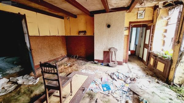 Corps de ferme à vendre à Champsevraine en Haute-Marne (52500), ref :