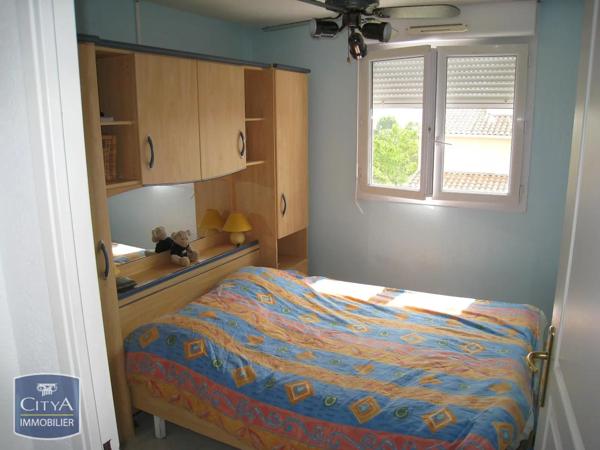 Appartement à louer 2 pièces 41.74m² Fréjus (83600)