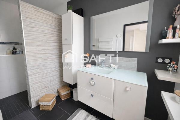 Maison cocon contemporaine avec piscine