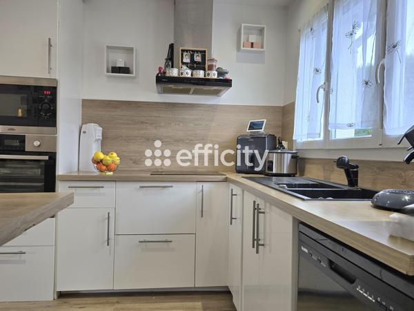 Maison 5 pièces - 100 m² Exclusivité efficity