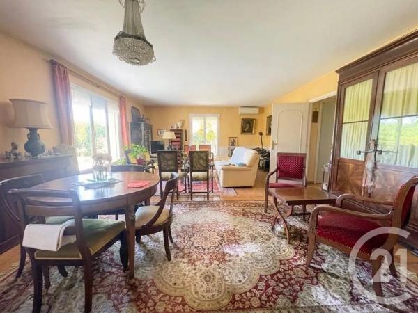 Maison à vendre  4 pièces - 128 m 2   ST CYPRIEN  - 66