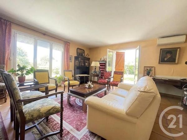 Maison à vendre  4 pièces - 128 m 2   ST CYPRIEN  - 66