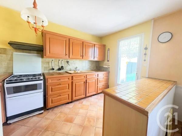 Maison à vendre  4 pièces - 128 m 2   ST CYPRIEN  - 66
