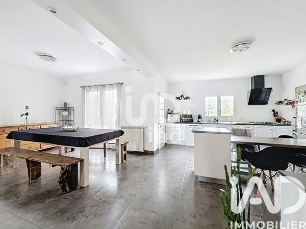 Maison à vendre 6 pièces 117 m² Grisy-Suisnes