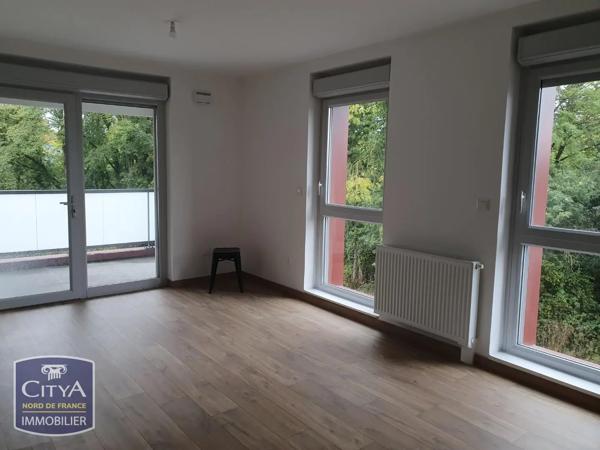 Appartement à louer 2 pièces 42.82m² Valenciennes (59300)