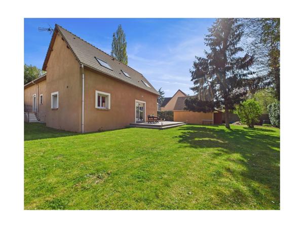 Maison à vendre 6 pièces ORGERUS (78)