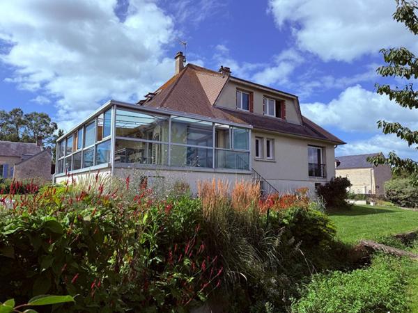 Maison Courseulles Sur Mer 5 pièce(s) 160 m2