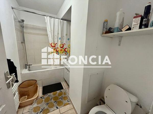 À vendre Studio 27 m² - Aix-en-provence 13090