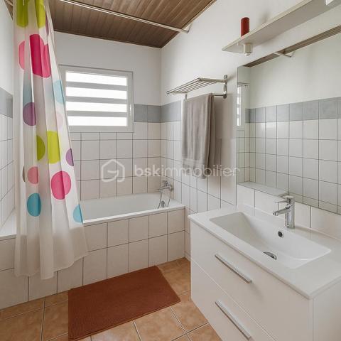 Maison traditionnelle de 93,63 m²