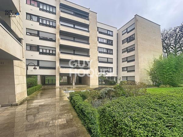 Appartement Franconville 2 pièces 49.29 m2 + parking et cave