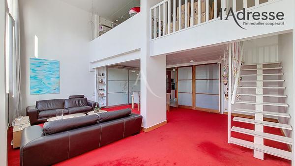 LA DEFENSE appartement Duplex 5 pièces de 166 m² avec cave