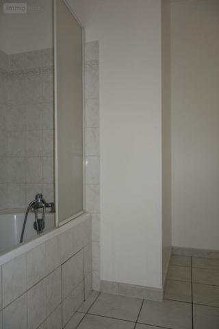 Appartement à louer à Charnay-lès-Mâcon en Saône-et-Loire (71850), ref : LC 504