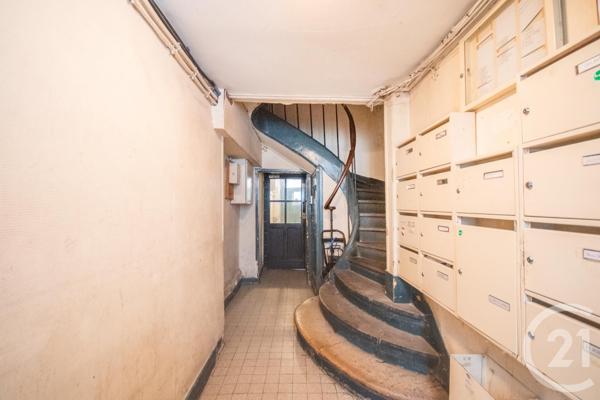 Appartement F2 à vendre  2 pièces - 23,21 m2 PARIS - 75010