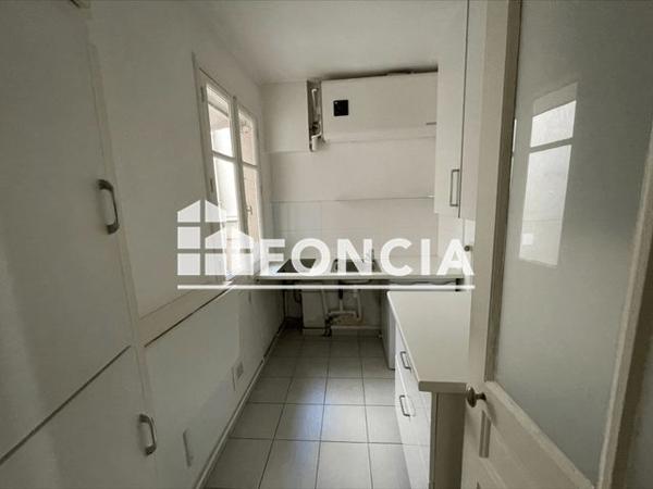 Location Appartement 2 pièces 37.9 m² - 53 RUE RENNEQUIN Paris 75017