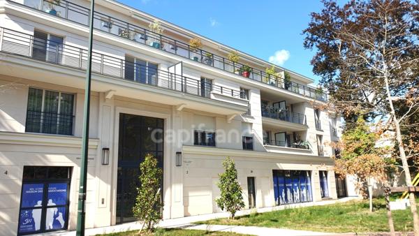 Appartement 4 pièces dernier étage avec terrasse de 52 m2 SAINT MAUR DES FOSSES (94)