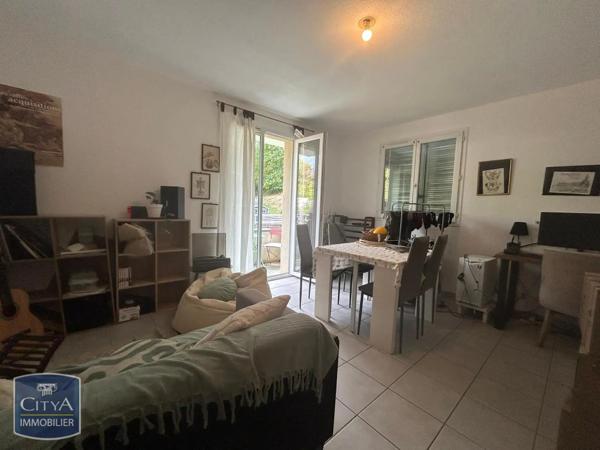Appartement à louer 2 pièces 44.8m² Brive-la-Gaillarde (19100)