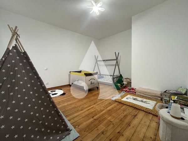 Maison 5 pièces 177 m2