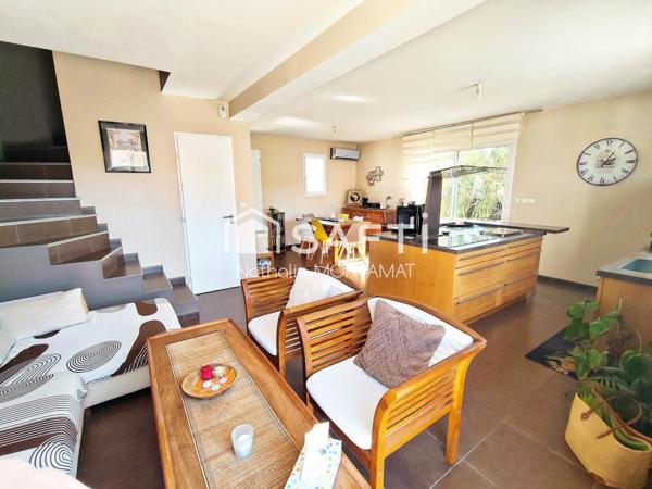 Superbe Villa 3 Faces, T4, Piscine 6x3m, Garage