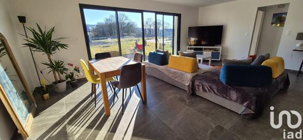 House for sale 4 rooms 108 m² Giou-de-Mamou