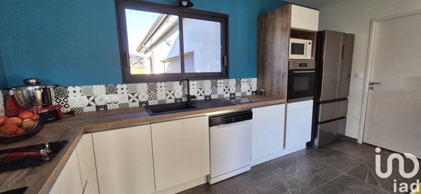 House for sale 4 rooms 108 m² Giou-de-Mamou