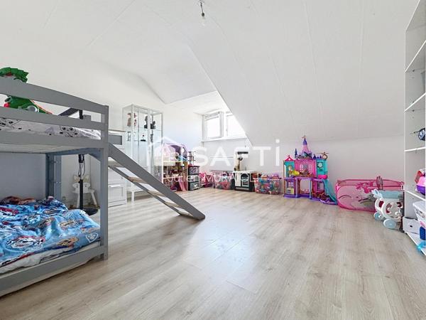 Appartement 3 pièces 72m2 Carrez, 108 au sol