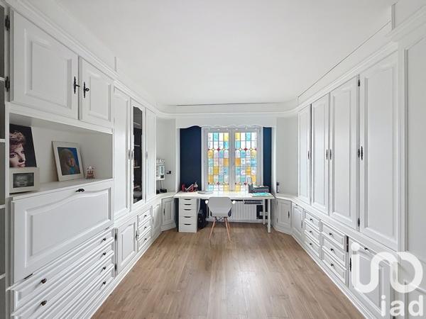 Maison à vendre 12 pièces 291 m² Douai