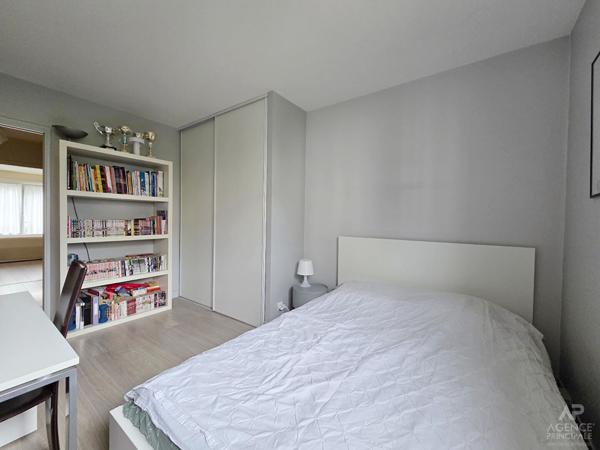 Appartement Rueil-malmaison 3 pièce(s) 64.13 m2 Loyer 1 690 €/mois charges comprises **  - Référence  19967