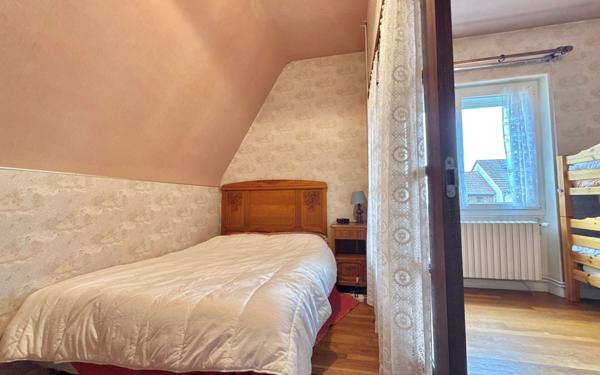 Maison à vendre    5 pièces •  Chenôve