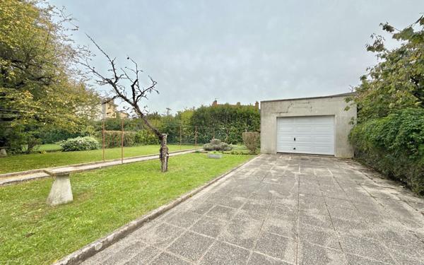 Maison à vendre    5 pièces •  Chenôve