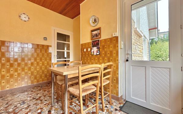 Maison à vendre    5 pièces •  Chenôve